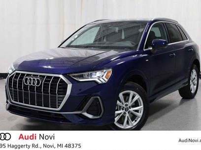 Certified 2025 Audi Q3 2.0T Premium w/ Convenience Package