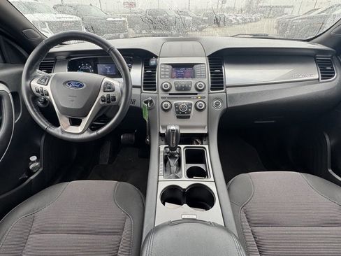 Used 2018 Ford Taurus SEL image 12