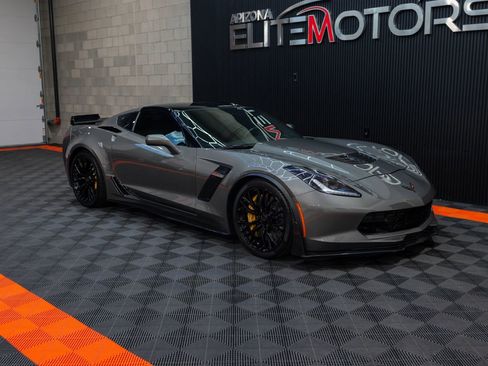 Used 2015 Chevrolet Corvette Z06 w/ Z07 Performance Package RWD image 14
