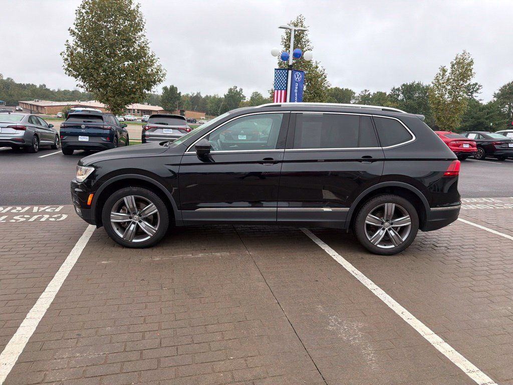 Used 2021 Volkswagen Tiguan SEL AWD/4WD image 20