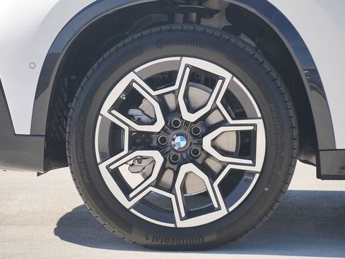 New 2026 BMW X1 xDrive28i w/ Convenience Package image 5