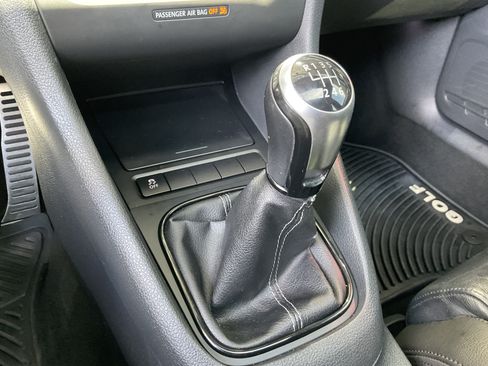 Used 2013 Volkswagen Golf R 4-Door AWD/4WD image 15