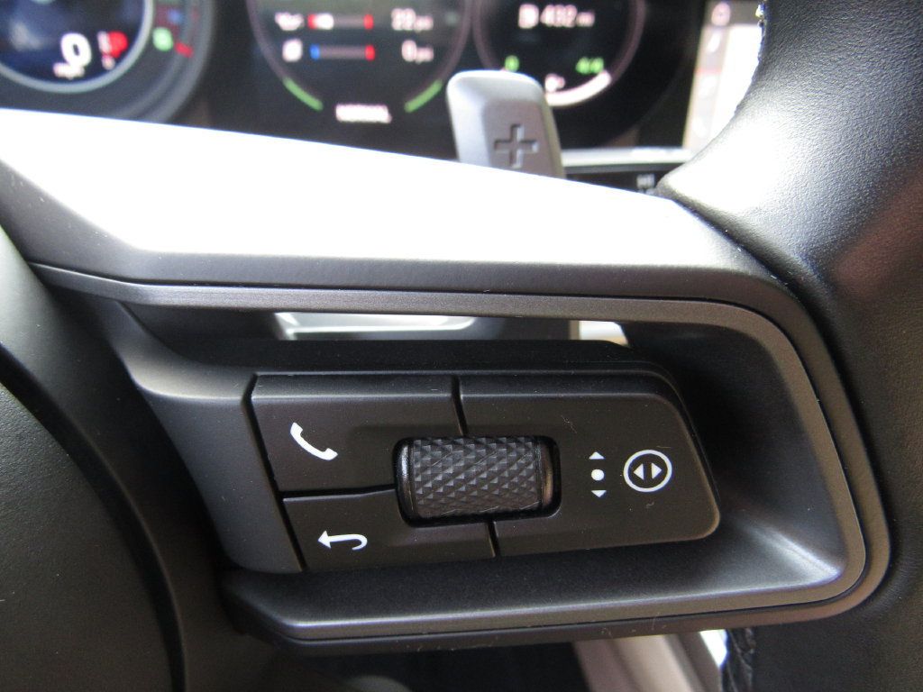 Certified 2021 Porsche 911 AWD/4WD image 39