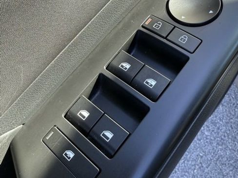 Used 2024 Hyundai Kona N Line image 15