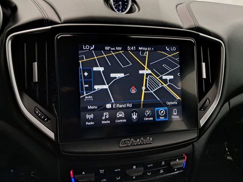 Used 2019 Maserati Ghibli S Q4 image 12