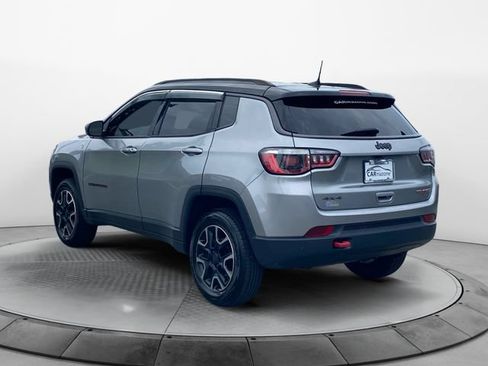 Used 2020 Jeep Compass Trailhawk AWD/4WD image 3