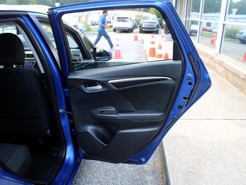 Used 2020 Honda Fit LX image 21