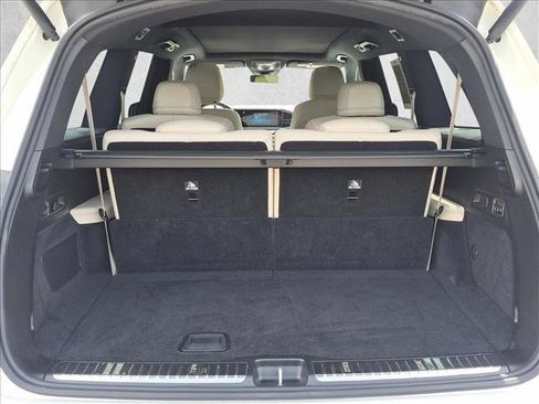 Used 2023 Mercedes-Benz GLS 450 4MATIC image 6