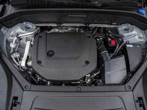 New 2026 Volvo XC90 B6 Ultra image 18