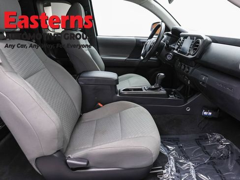 Used 2020 Toyota Tacoma SR RWD image 21