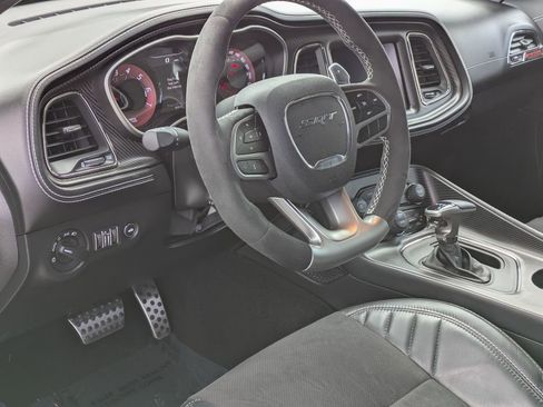 Used 2023 Dodge Challenger SRT Hellcat image 9