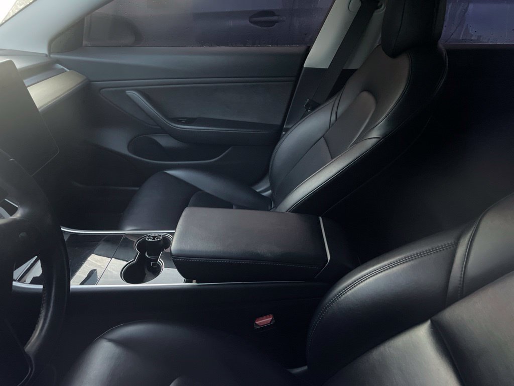 Used 2018 Tesla Model 3 Long Range RWD image 10