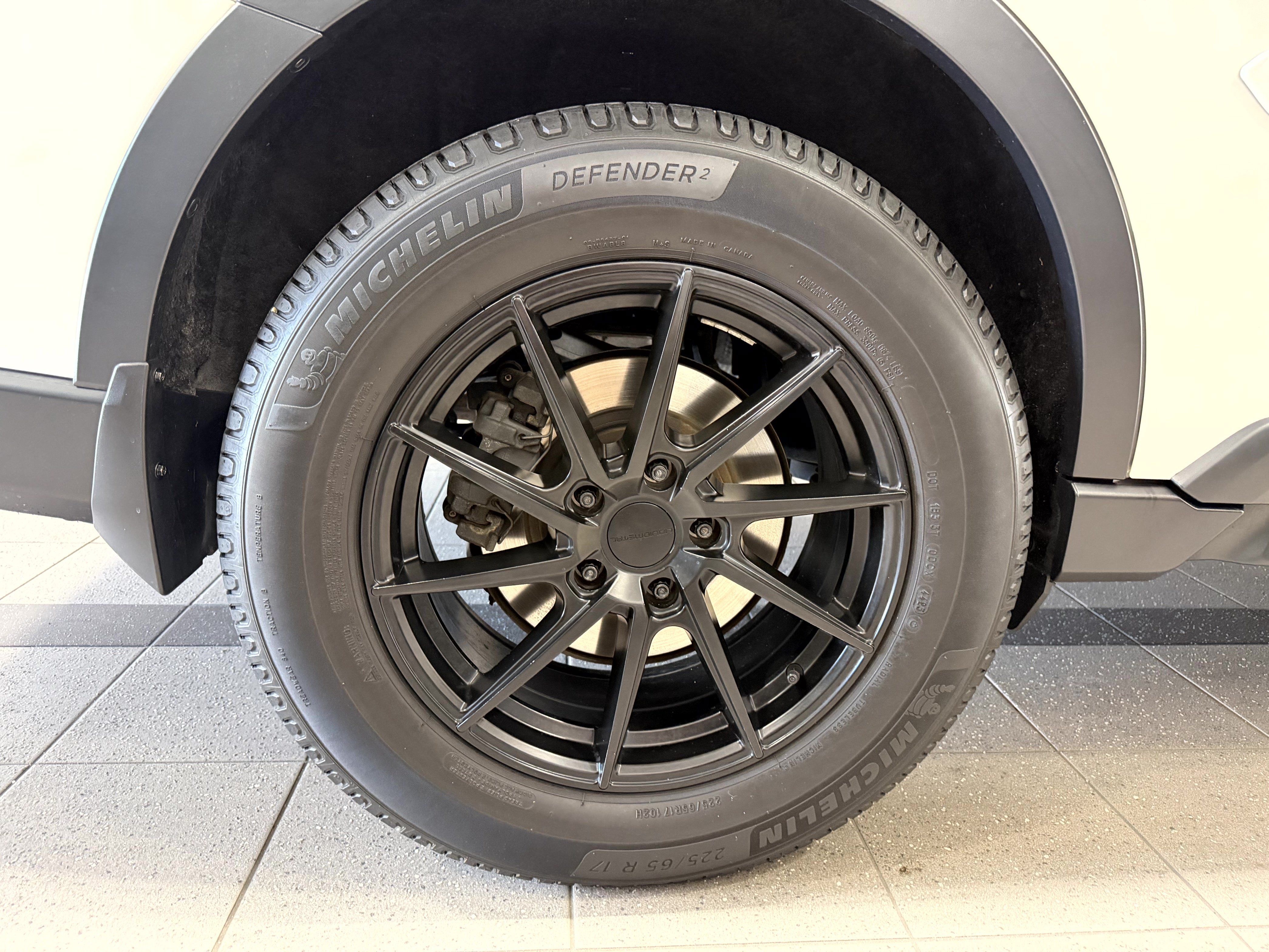 Used 2020 Subaru Outback Touring XT AWD/4WD image 10