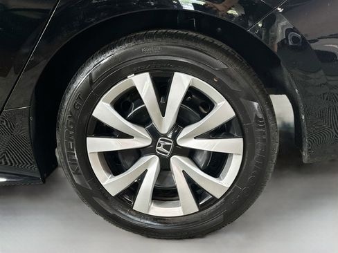 Used 2025 Honda Civic LX image 28