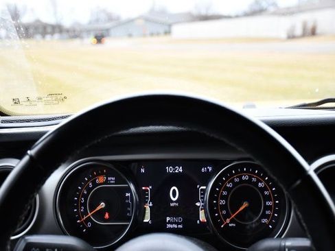 Used 2021 Jeep Wrangler Unlimited Sport image 24