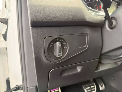 Used 2023 Volkswagen Tiguan SEL R-Line AWD/4WD image 24