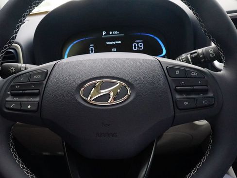 New 2026 Hyundai Venue SEL FWD image 14