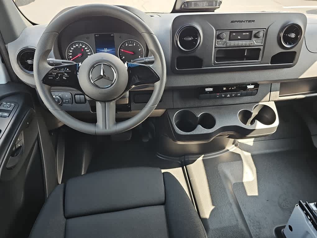 Used 2026 Mercedes-Benz Sprinter 2500 image 12