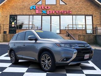 Used 2016 Mitsubishi Outlander SE AWD/4WD video 1