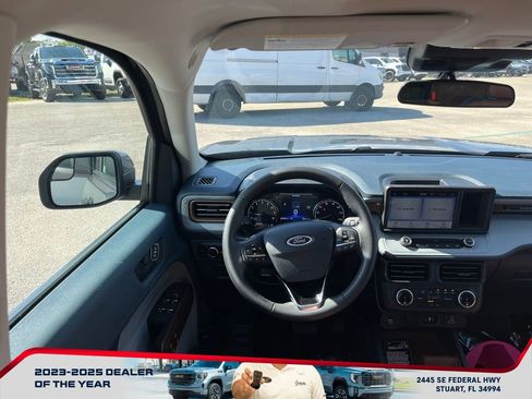 Used 2023 Ford Maverick Lariat w/ Equipment Group 500A Standard image 13