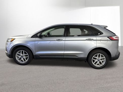 Used 2022 Ford Edge SE w/ Cargo Accessory Package image 28