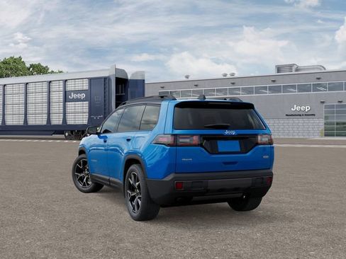 New 2026 Jeep Cherokee Overland image 3