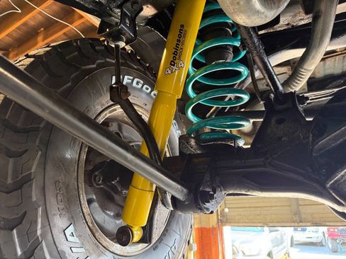 Used 2002 Toyota Land Cruiser image 28