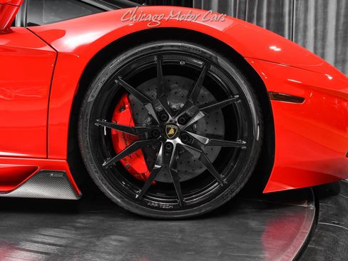 Used 2015 Lamborghini Aventador LP 700-4 AWD/4WD image 64