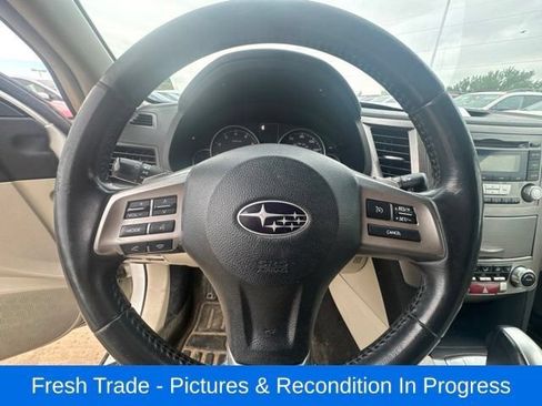 Used 2013 Subaru Outback 2.5i Premium AWD/4WD image 11