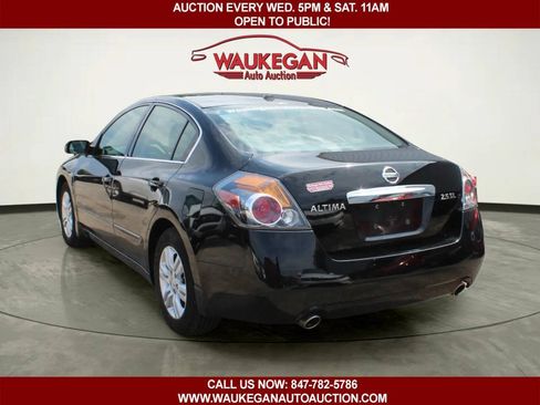 Used 2010 Nissan Altima 2.5 SL w/ SL Pkg FWD image 5