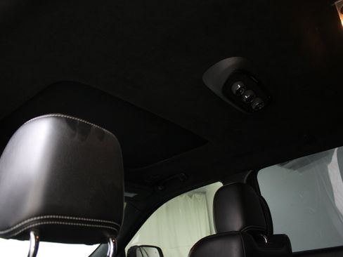 Used 2021 Dodge Durango SRT w/ Premium Interior Group AWD/4WD image 40