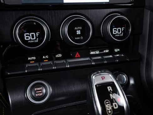 Used 2018 Jaguar F-TYPE 400 Sport AWD/4WD image 36