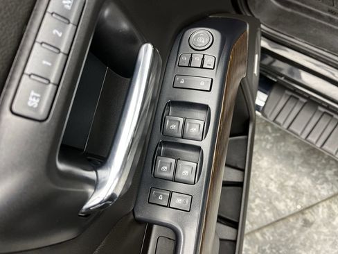 Used 2019 GMC Sierra 2500 Denali image 10