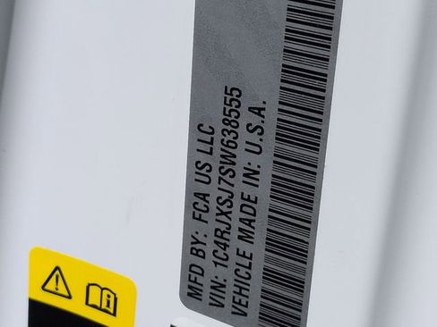 New 2025 Jeep Wrangler Unlimited Rubicon 392 image 26