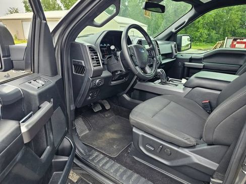 Used 2019 Ford F150 XLT w/ Equipment Group 302A Luxury AWD/4WD image 10