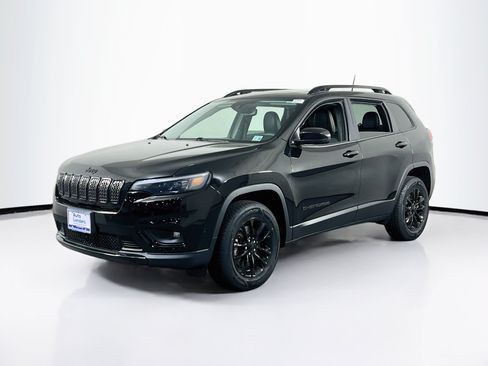 Used 2023 Jeep Cherokee Altitude Lux w/ Lux Elite Package AWD/4WD image 1