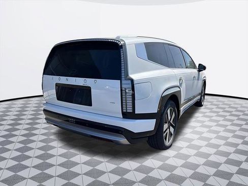 New 2026 Hyundai Ioniq 9 SEL image 6