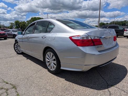 Used 2014 Honda Accord EX image 7