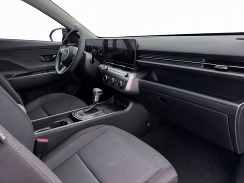 New 2026 Hyundai Kona SE image 15