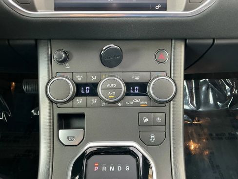 Used 2019 Land Rover Range Rover Evoque AWD/4WD image 21