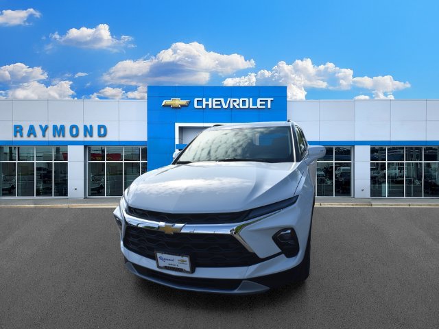 New 2026 Chevrolet Blazer LT w/ Sound & Technology Package AWD/4WD image 8