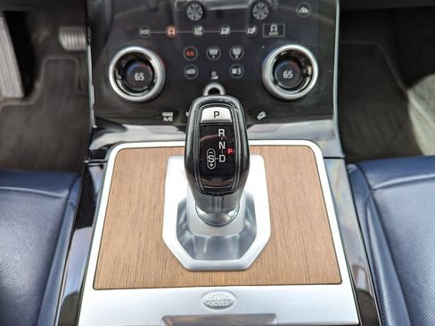 Used 2020 Land Rover Range Rover Evoque SE AWD/4WD image 24