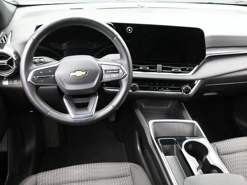 Certified 2025 Chevrolet Equinox LT image 14