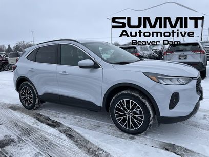 New 2026 Ford Escape SE