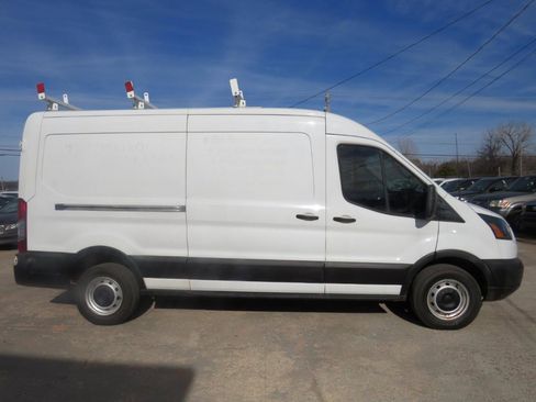 Used 2019 Ford Transit 250 148 Medium Roof RWD image 3