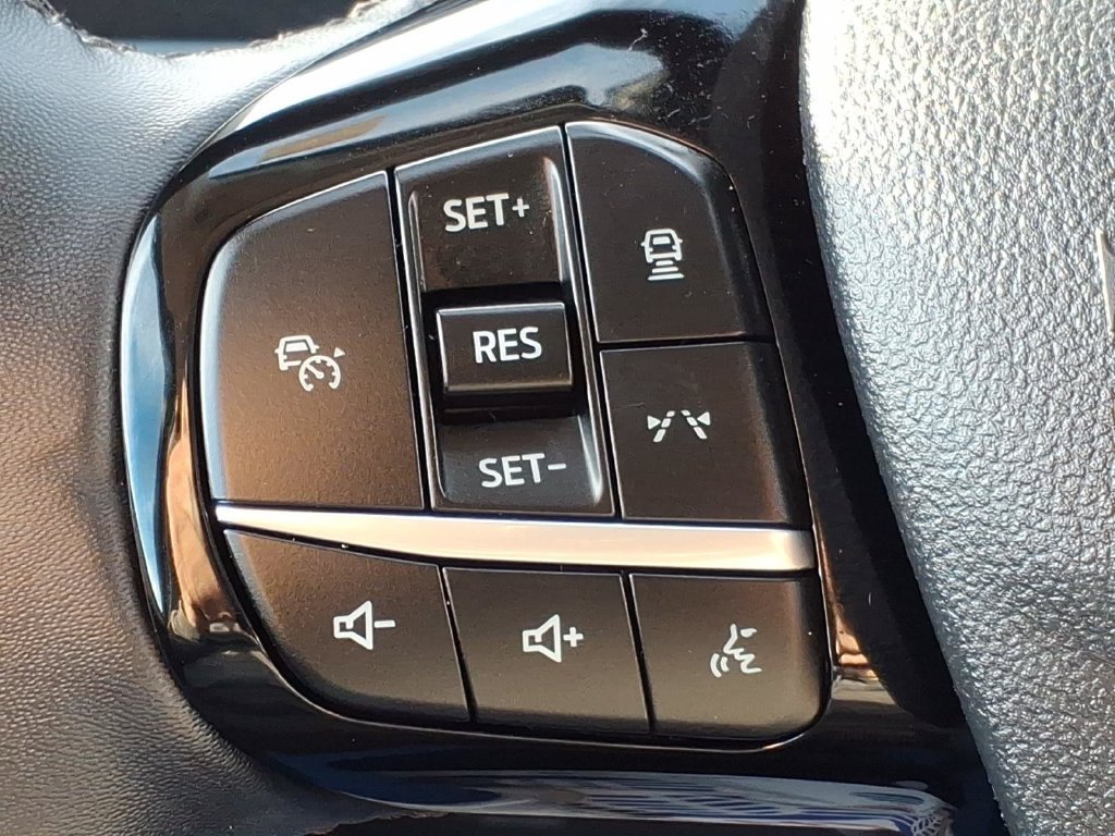 Used 2023 Ford Escape Platinum AWD/4WD image 23