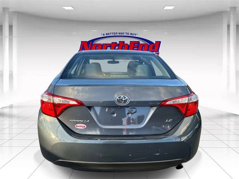 Used 2016 Toyota Corolla LE image 4