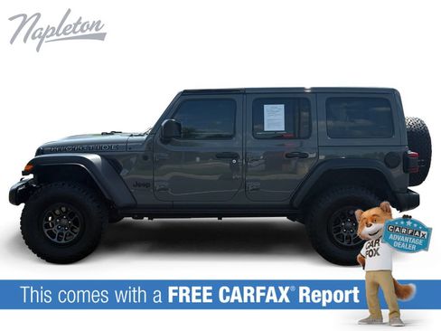 Used 2022 Jeep Wrangler Unlimited Sport AWD/4WD image 2