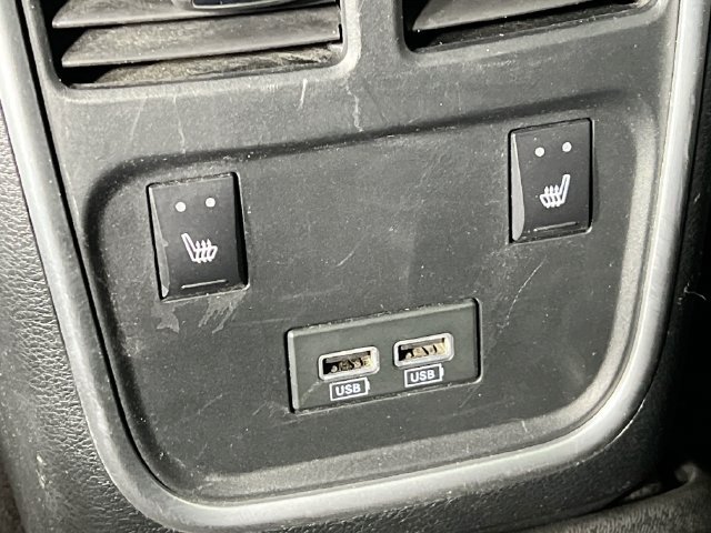 Used 2018 Dodge Charger GT AWD/4WD image 24