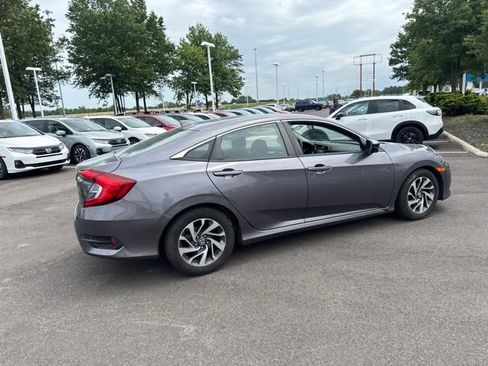 Used 2017 Honda Civic EX image 6
